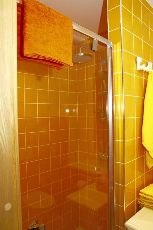 Apartamenti Los Bomberos Jūrkalne Zimmer foto